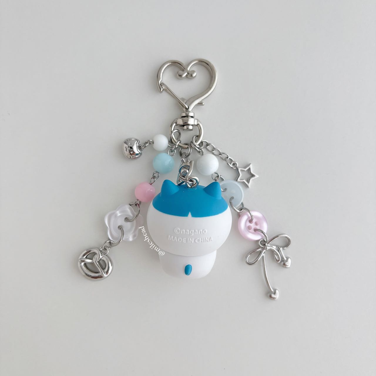 Chiikawa Hachiware bag charm