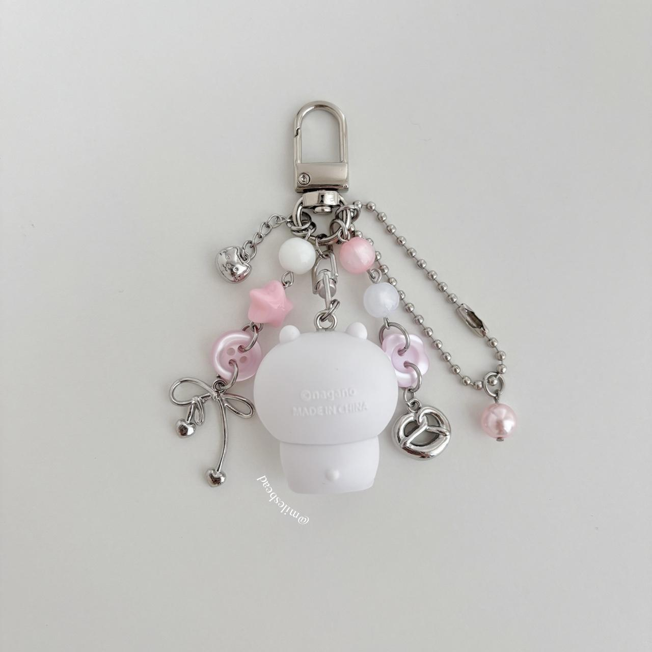 Cry Chiikawa bag charm