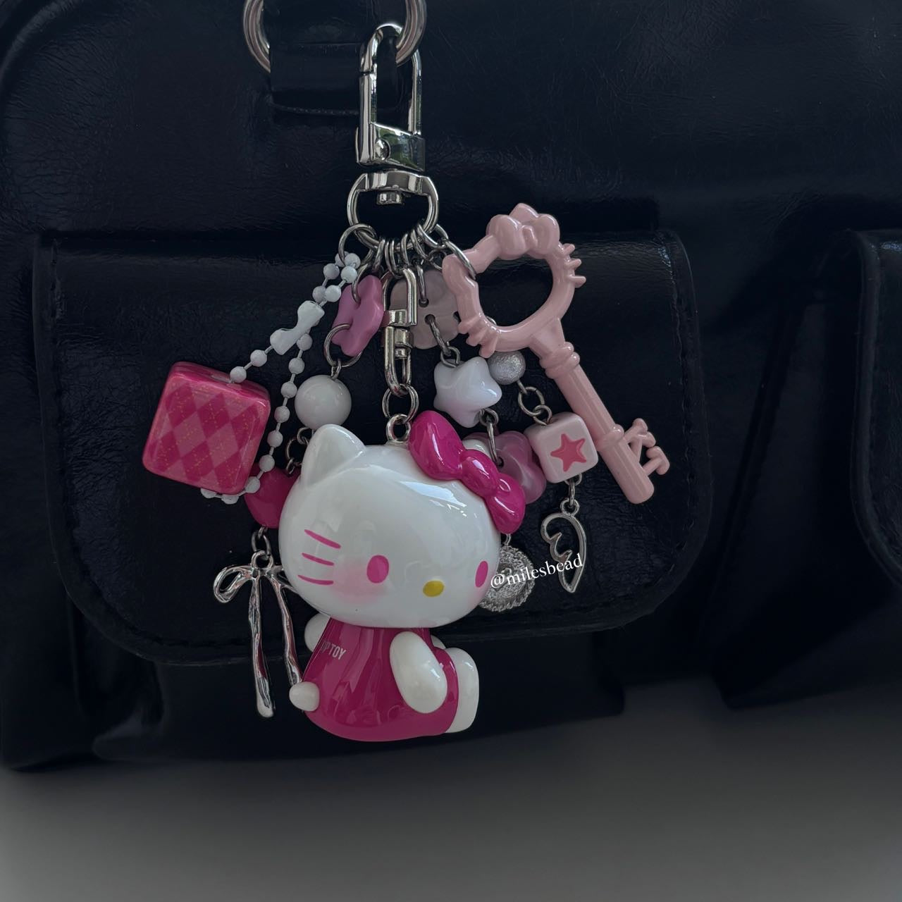 Kitty keychain