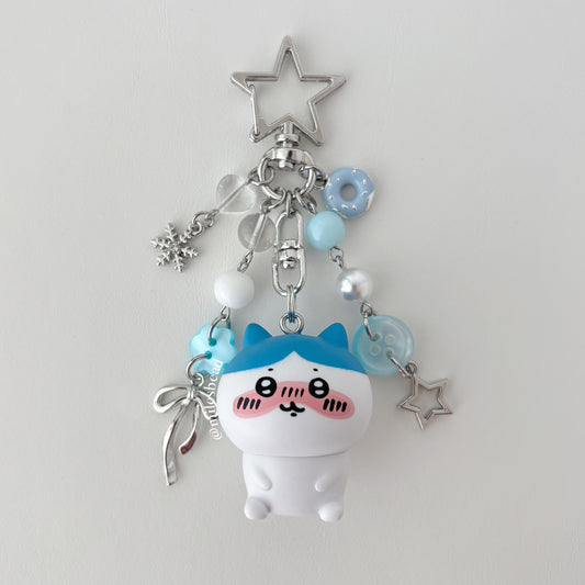 "Chiikawa Hachiware bag charm"
